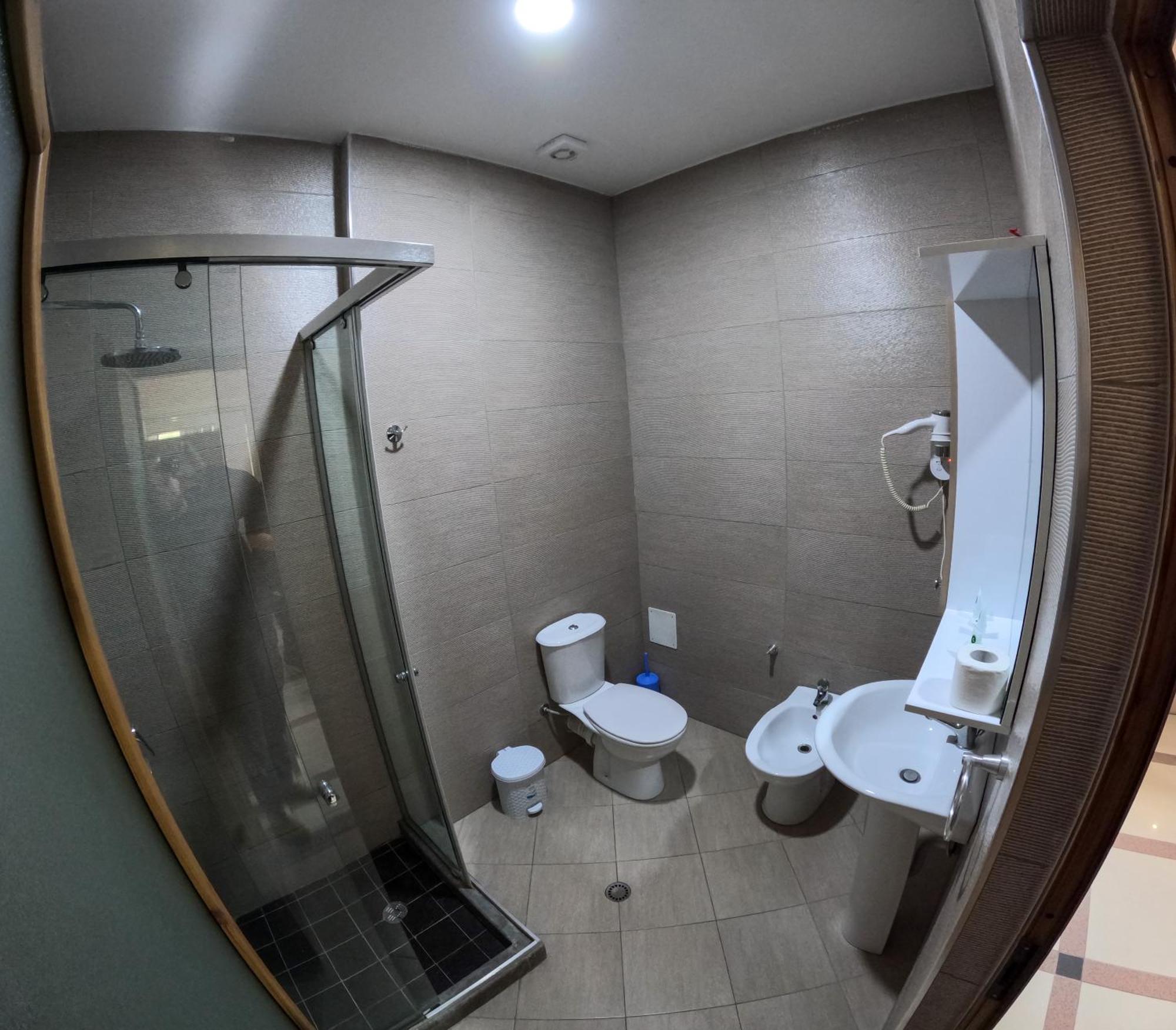 Buna Park Hotel Shkoder Luaran gambar