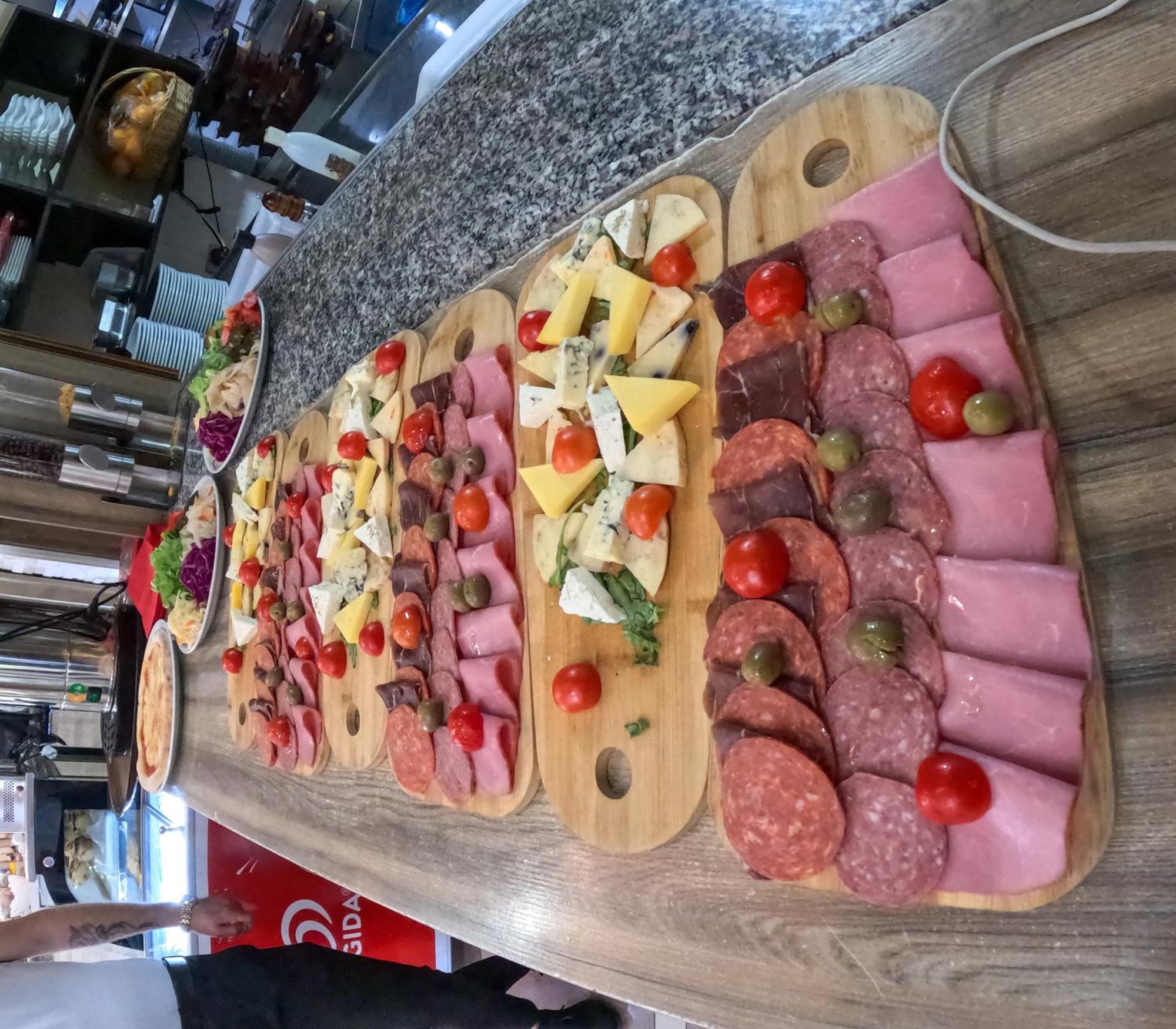 Buna Park Hotel Shkoder Luaran gambar