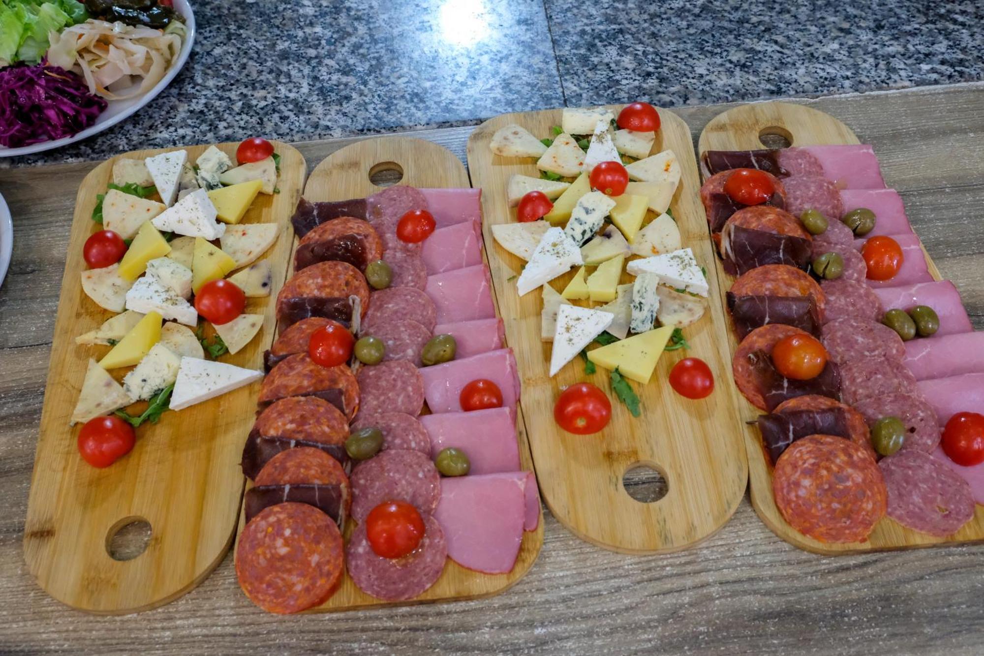 Buna Park Hotel Shkoder Luaran gambar