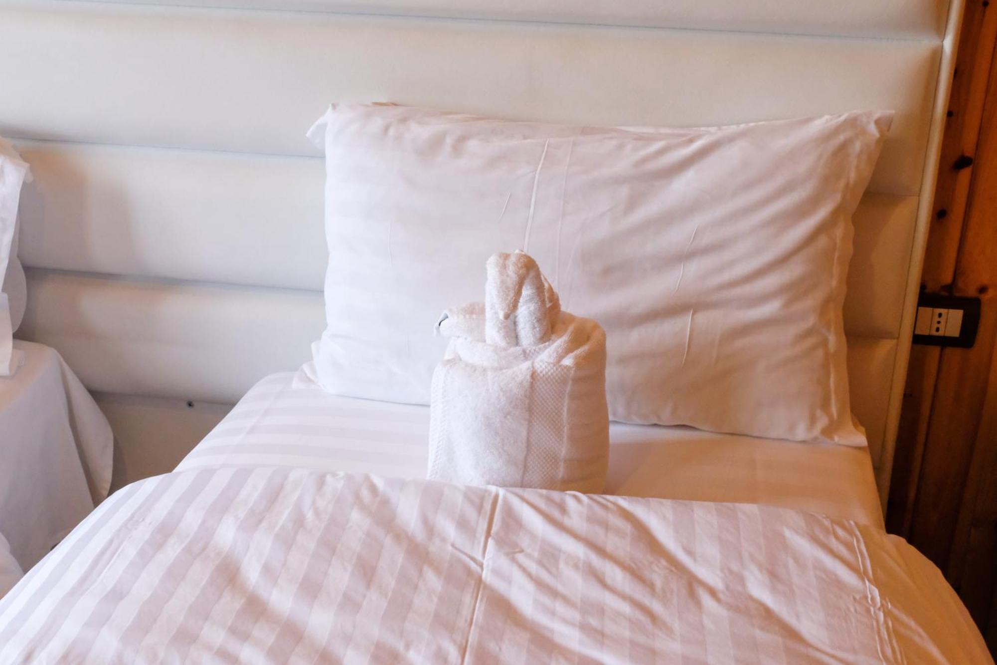 Buna Park Hotel Shkoder Luaran gambar