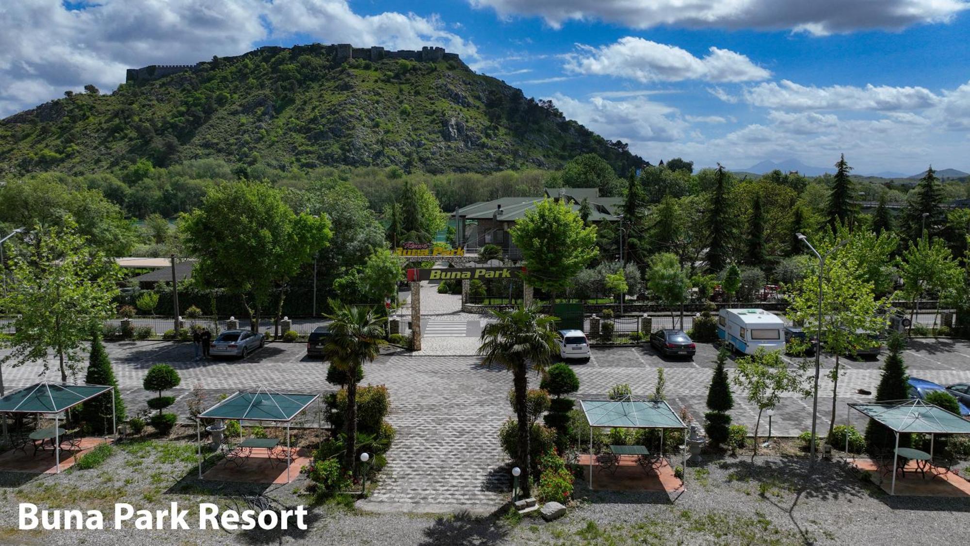 Buna Park Hotel Shkoder Luaran gambar